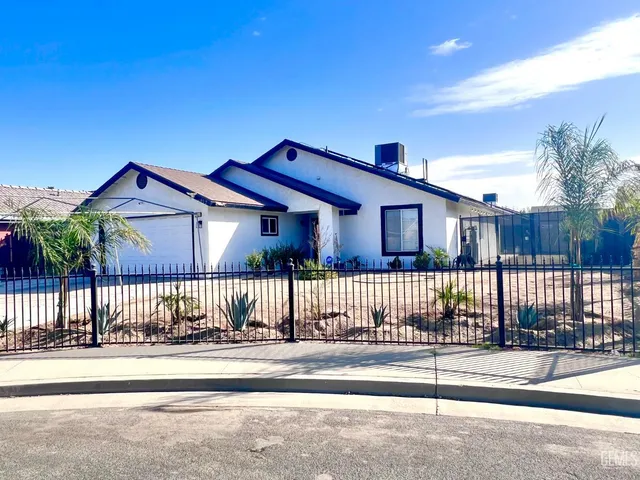 $380,000 | Undisclosed Address, Delano, CA 93215