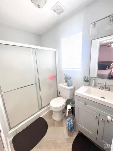 $380,000 | Undisclosed Address, Delano, CA 93215