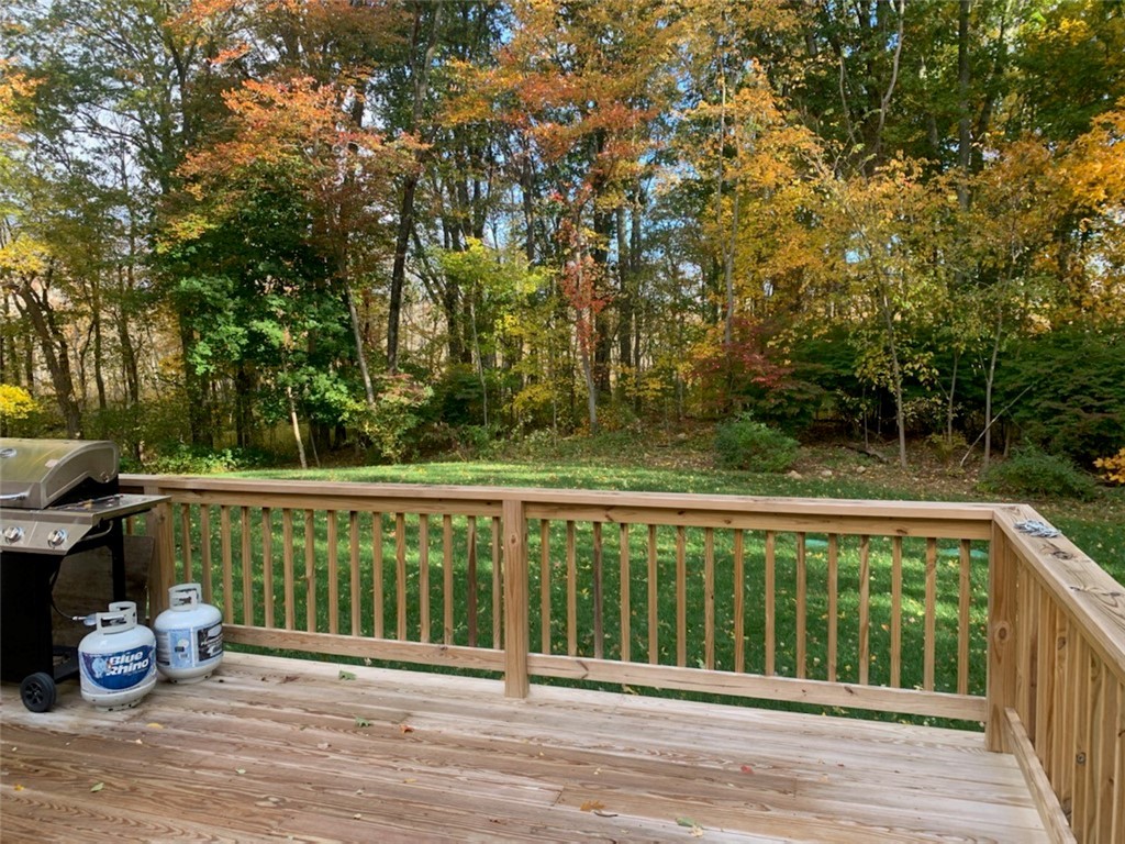27 Samuel Stone Road Scituate, RI 02857 - Photo 6 of 24
