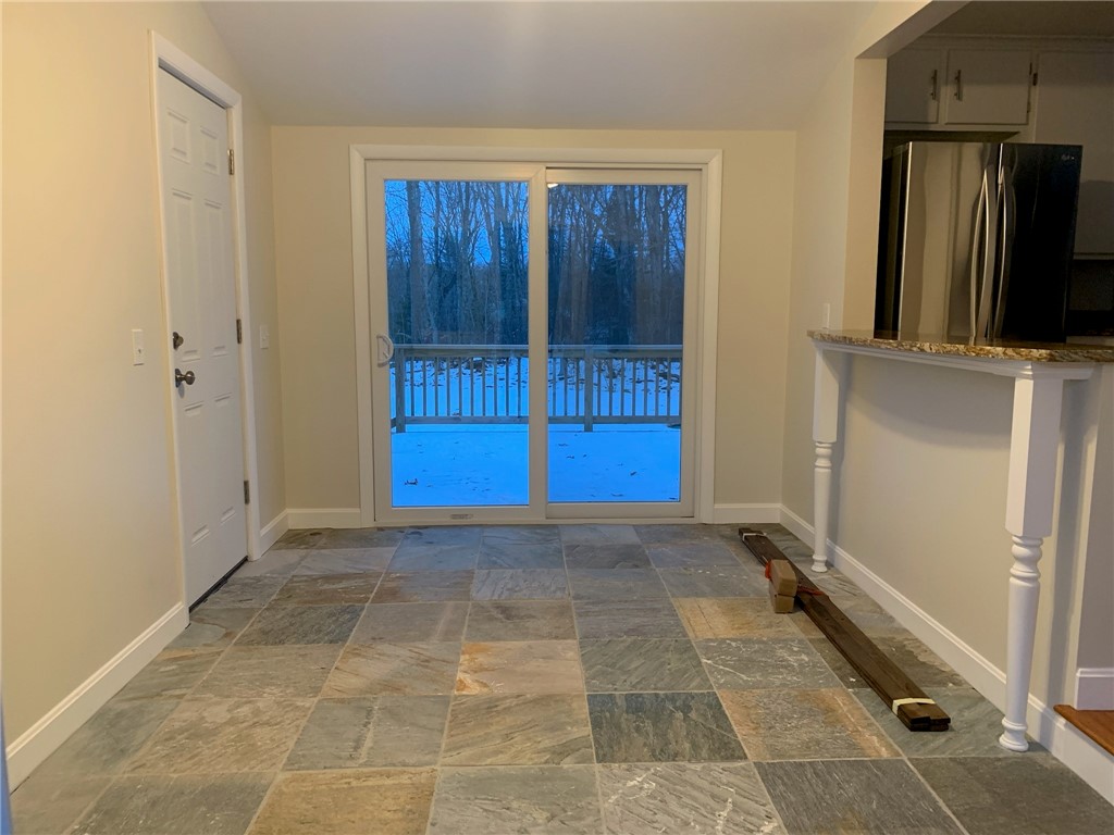 27 Samuel Stone Road Scituate, RI 02857 - Photo 10 of 24