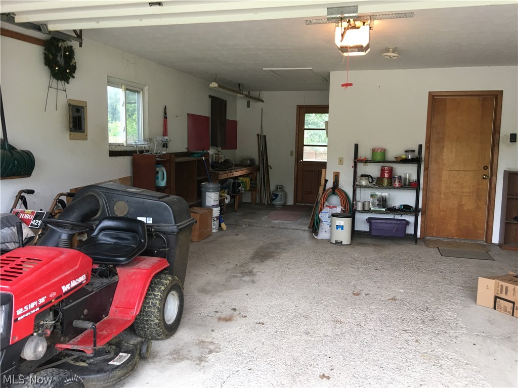 33900 Bainbridge Road North Ridgeville, OH 44039 - Photo 14 of 18