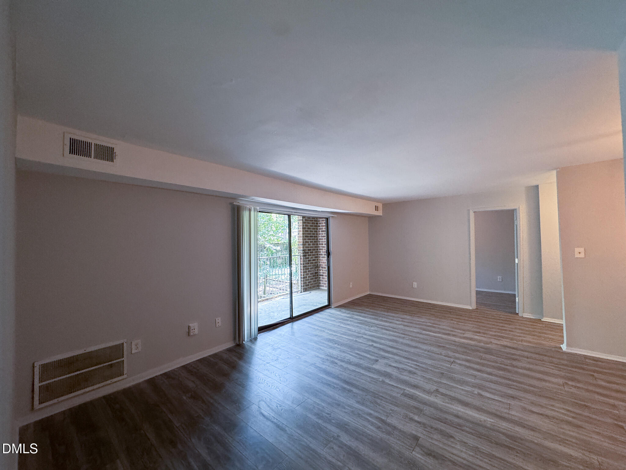 1287 Schaub Drive Raleigh, NC 27606 - Photo 6 of 15 IMG_3283