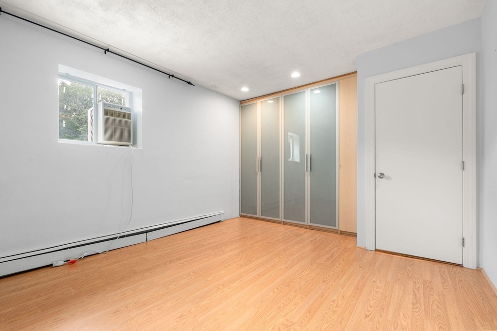 21 Westgate Road, Unit 6 Chestnut Hill, MA 02467 - Photo 14 of 28 a view of an empty room