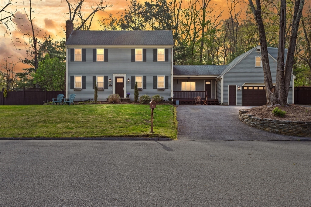 182 Ferncliffe Road Seekonk, MA 02771 - Photo 1 of 18 Gallery Image 1