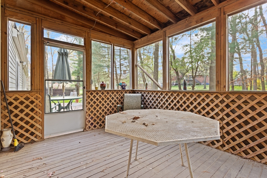 182 Ferncliffe Road Seekonk, MA 02771 - Photo 16 of 18 Gallery Image 16