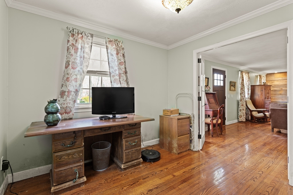 182 Ferncliffe Road Seekonk, MA 02771 - Photo 8 of 18 Gallery Image 8