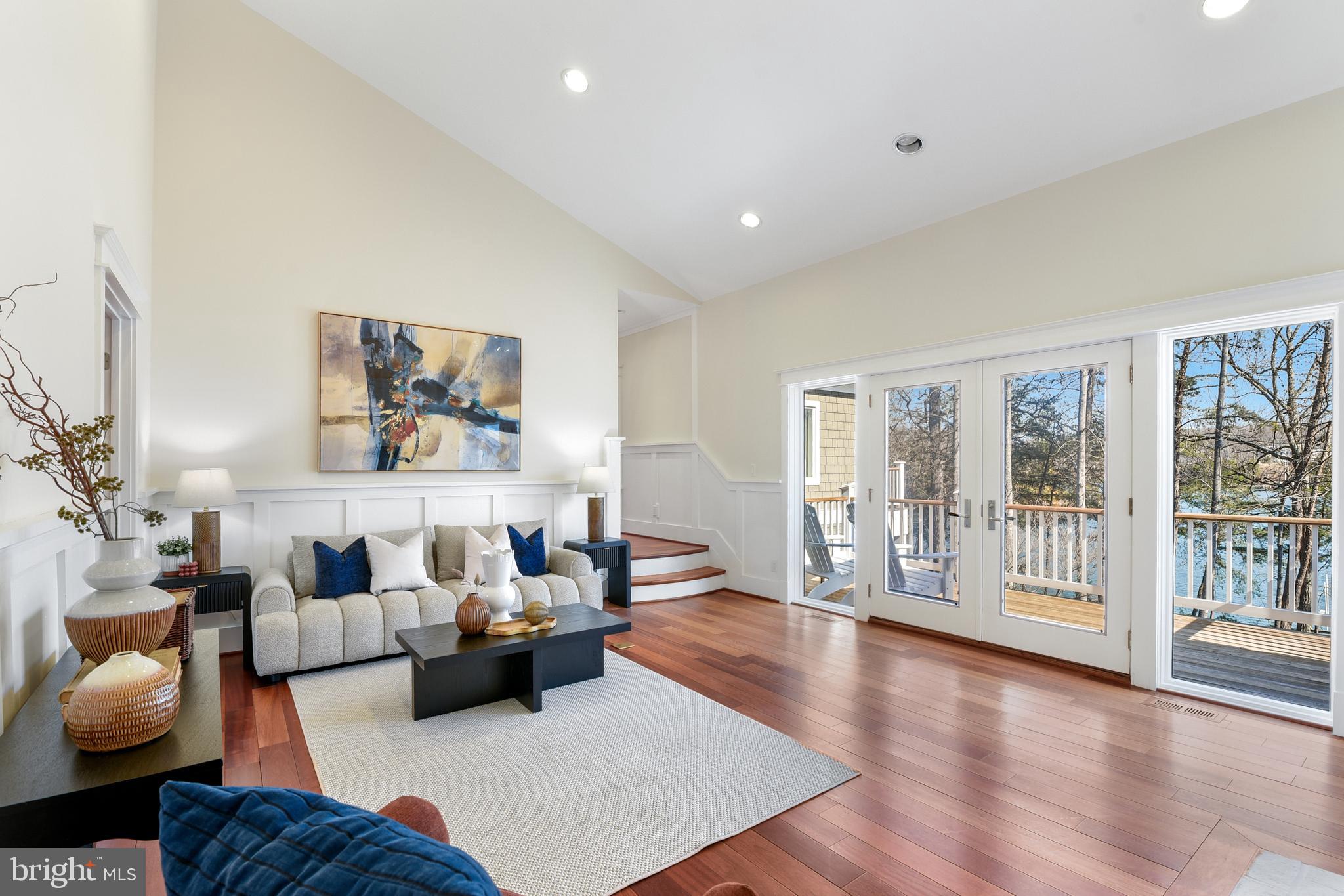 48 Poplar Point Road Edgewater, MD 21037 - Photo 10 of 55 Upper Gathering Area w/ Vaulted Ceilings