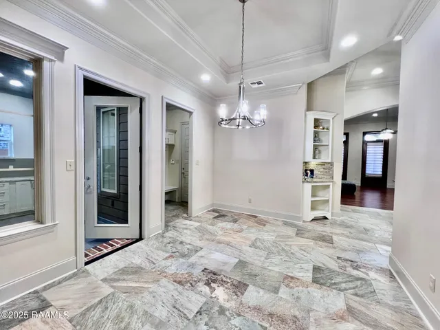 $2,300 | 411 Dunvegan Court, Lafayette, LA 70503