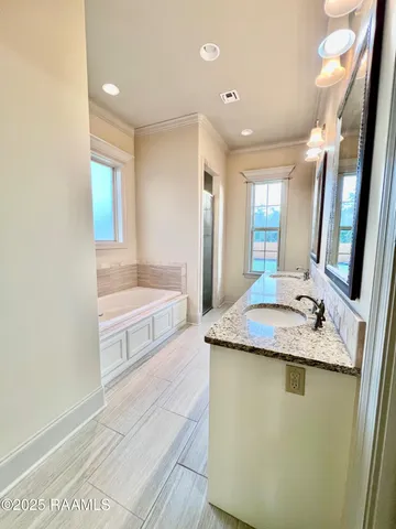 $2,300 | 411 Dunvegan Court, Lafayette, LA 70503