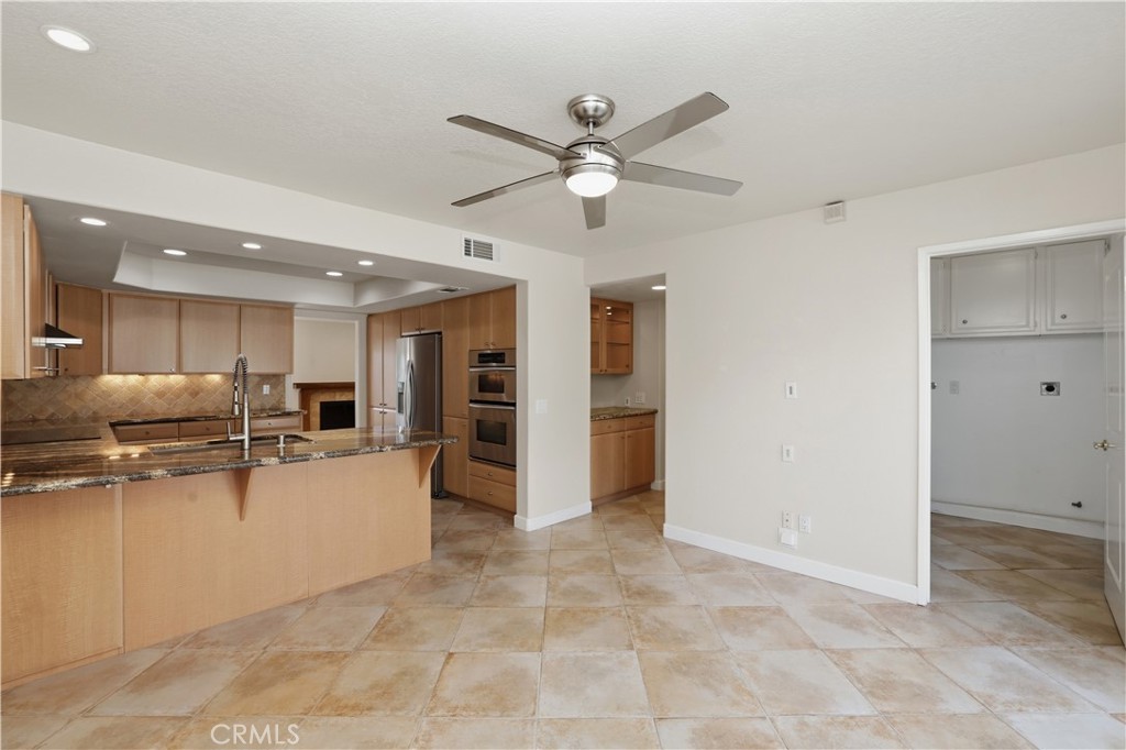 2250 El Capitan Drive Riverside, CA 92506 - Photo 17 of 42