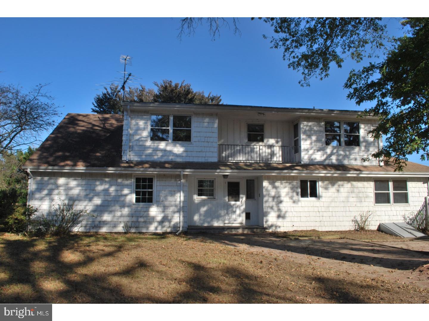 140 Ellisdale Road Allentown, NJ 08501 - Photo 3 of 25