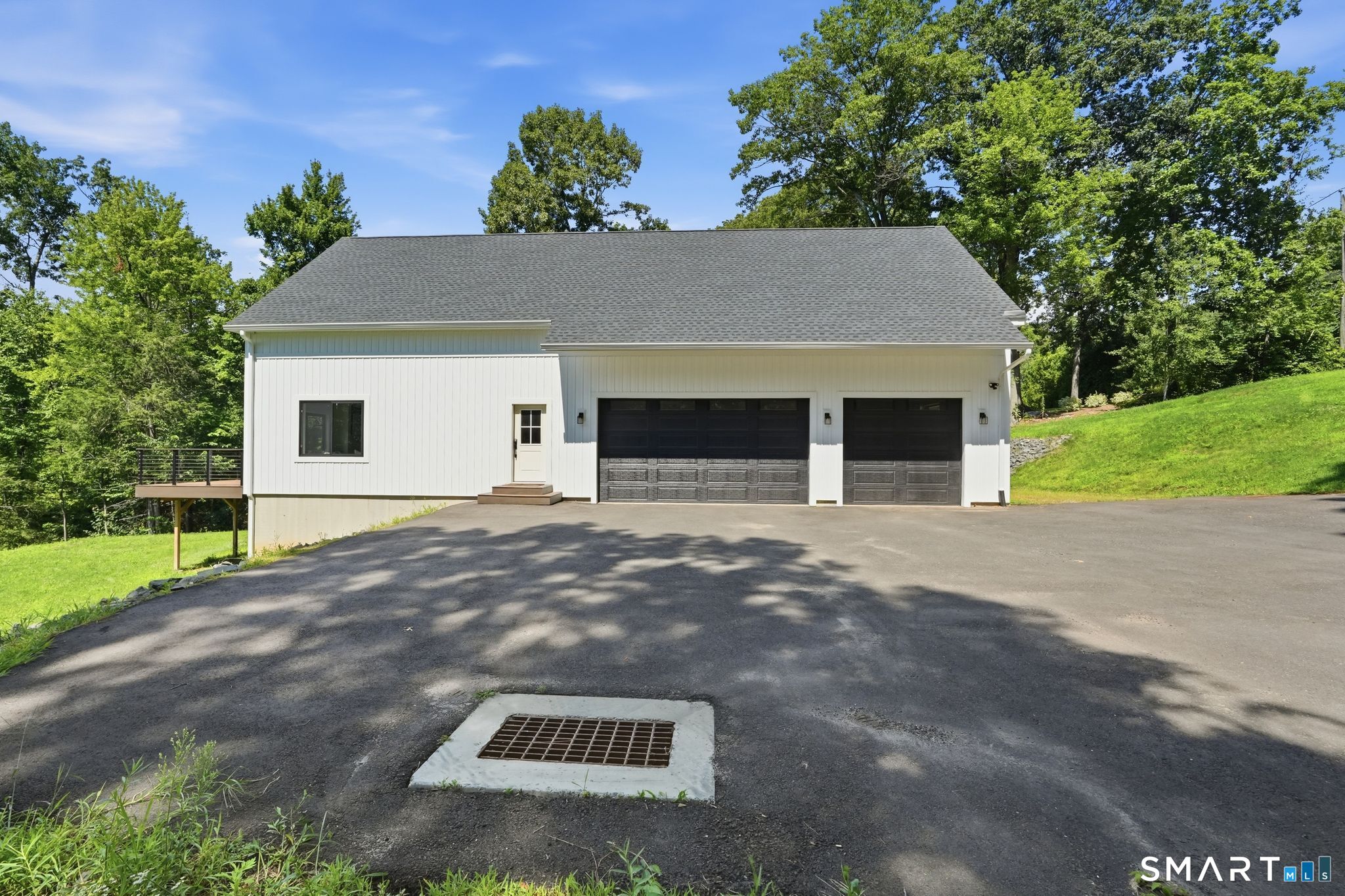 3120 Phelps Road Suffield, CT 06093 - Photo 3 of 40 Upper level 3 bay