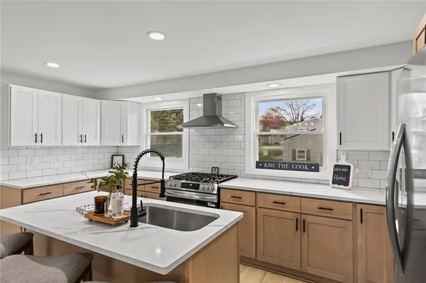 $379,900 | 15 Aprille Lane, Rush, NY 14543