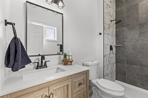 $379,900 | 15 Aprille Lane, Rush, NY 14543