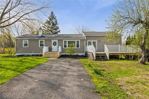 $379,900 | 15 Aprille Lane, Rush, NY 14543