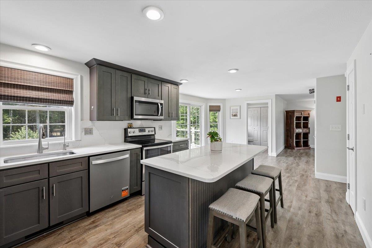 110 Middle Road Deerfield, NH 03037 - Photo 11 of 52 Gallery Image 11