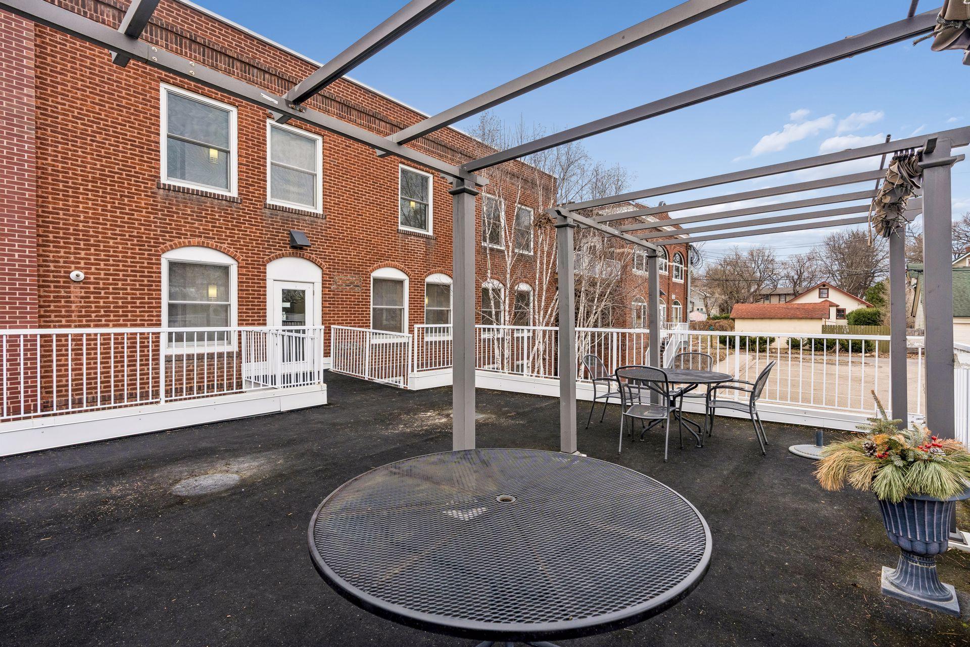 2040 Como Avenue, Unit 202 St. Paul, MN 55108 - Photo 25 of 34