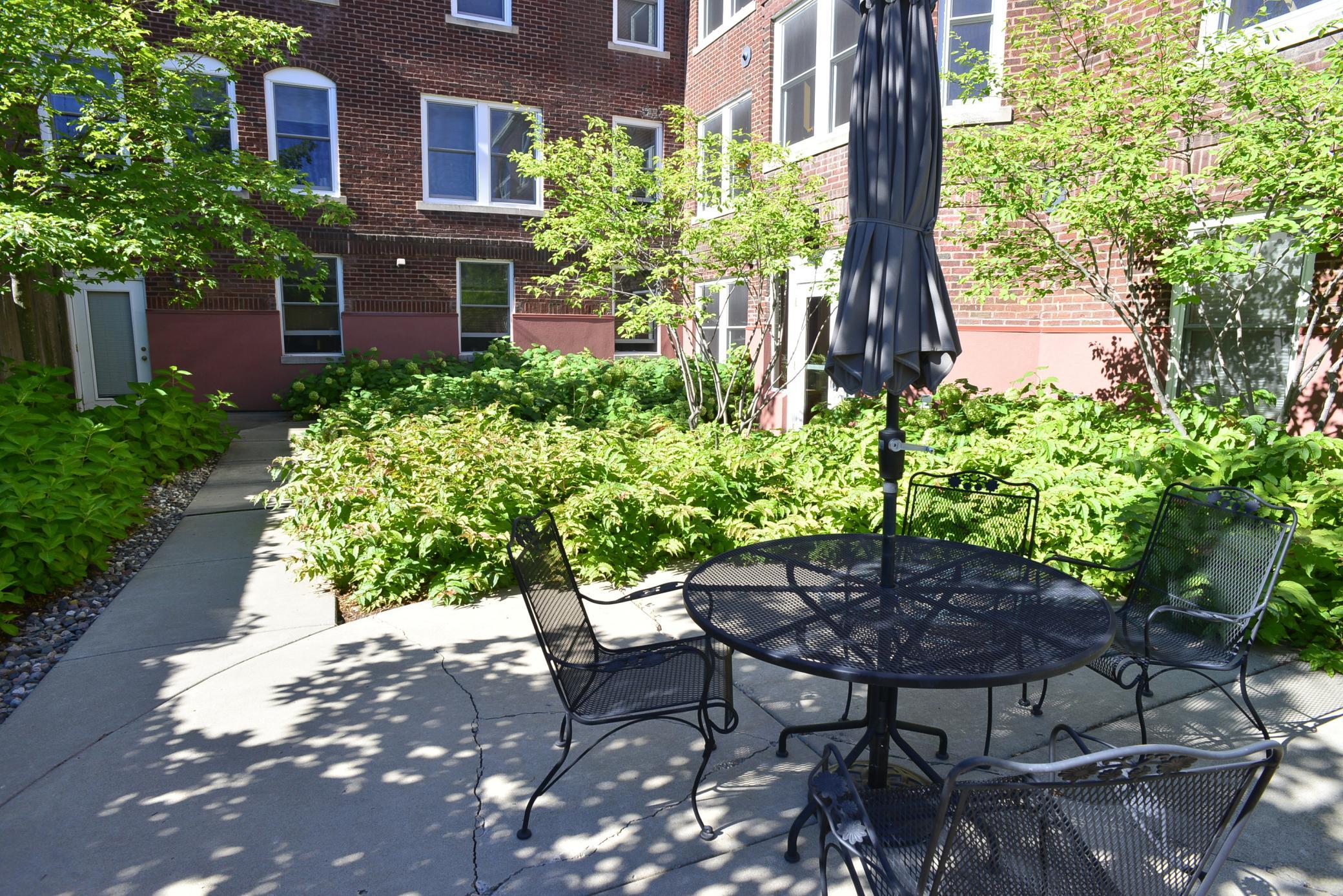 2040 Como Avenue, Unit 202 St. Paul, MN 55108 - Photo 26 of 34