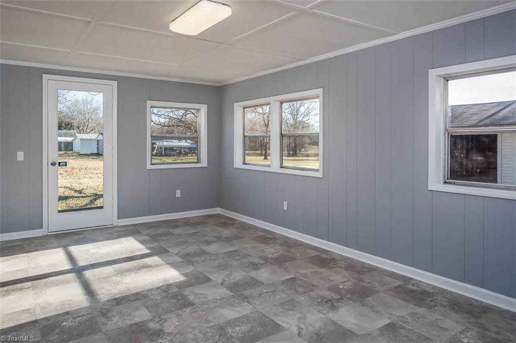 220 Boone Road Burlington, NC 27217 - Photo 11 of 24 Gallery Image 11