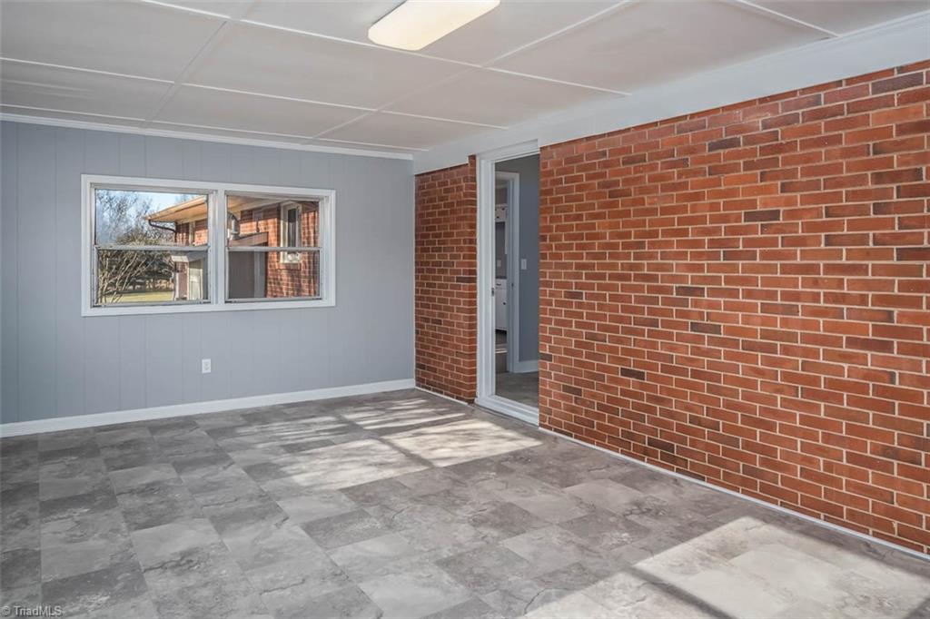 220 Boone Road Burlington, NC 27217 - Photo 12 of 24 Gallery Image 12