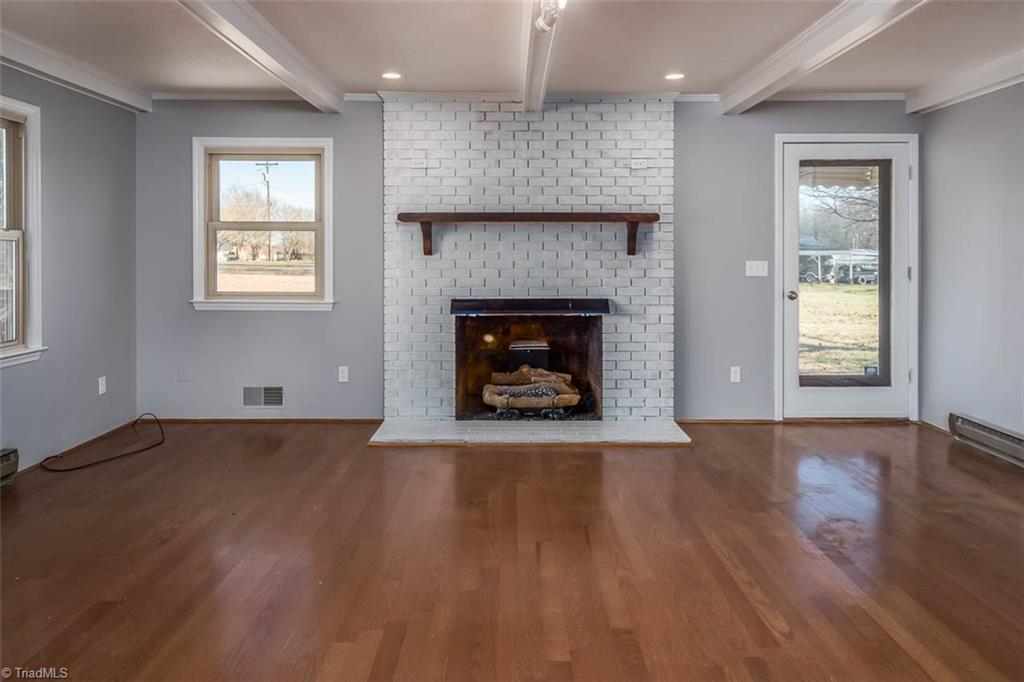 220 Boone Road Burlington, NC 27217 - Photo 5 of 24 Gallery Image 5