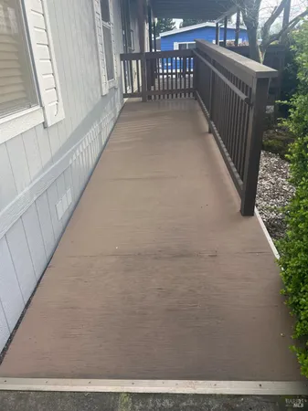 a view of a utility room