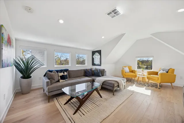 $4,350 | 1508 Redd Street, Unit 1, Austin, TX 78704