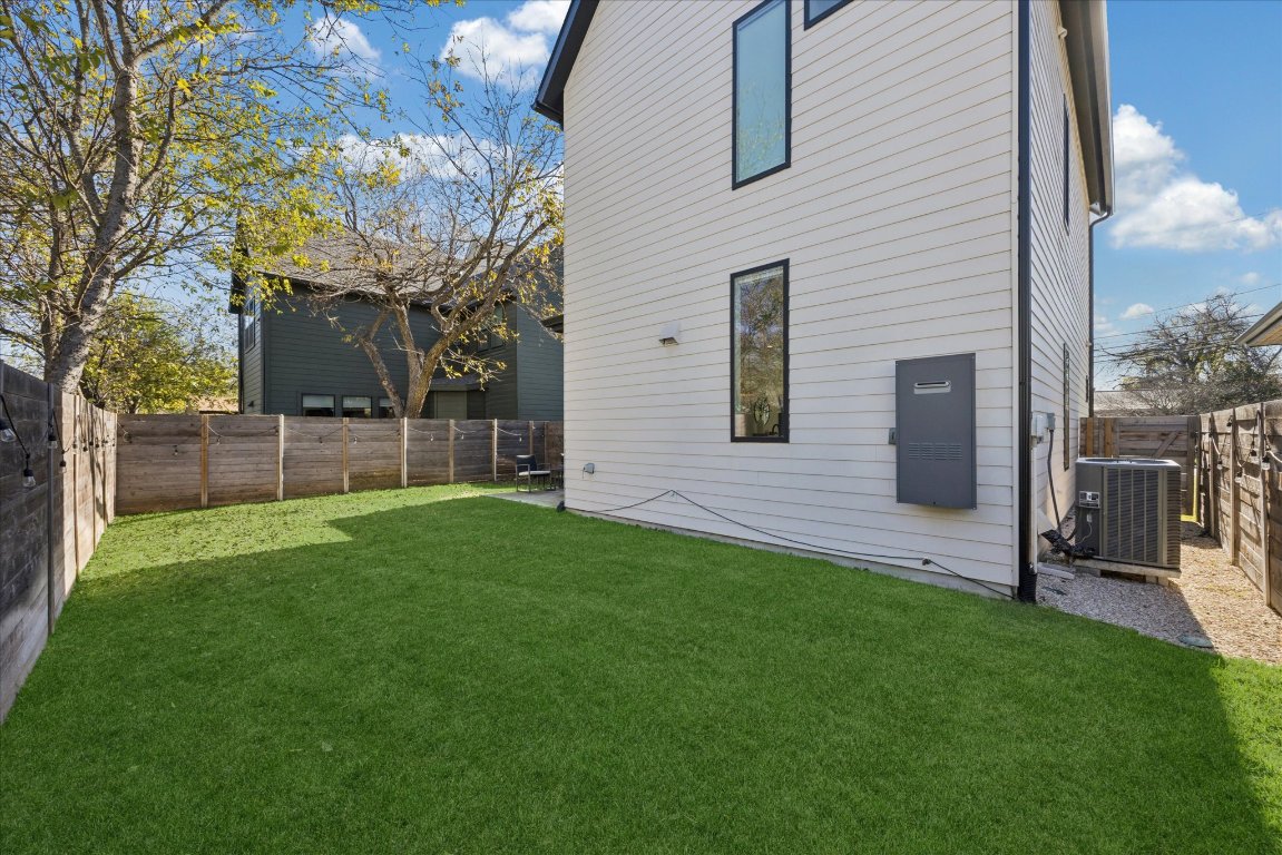1508 Redd Street, Unit 1 Austin, TX 78704 - Photo 23 of 27 Large fully fenced back yard