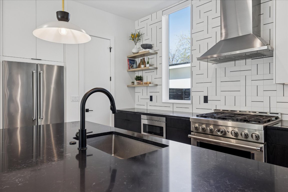 1508 Redd Street, Unit 1 Austin, TX 78704 - Photo 9 of 27