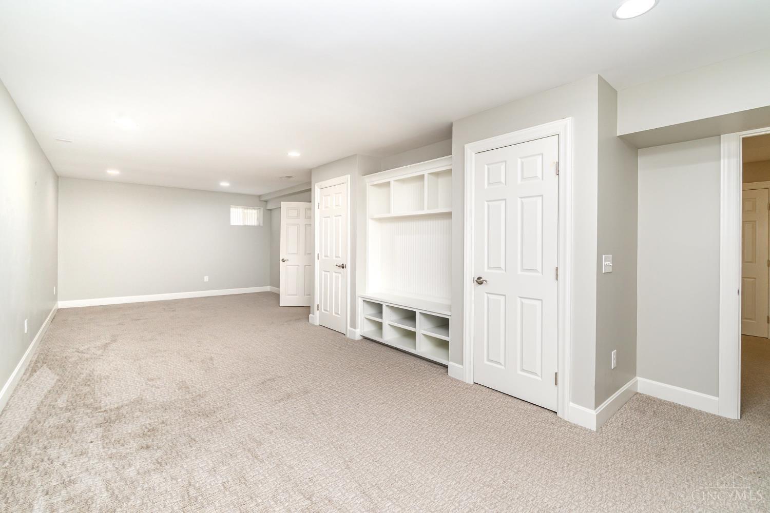 8871 Montgomery Road Cincinnati, OH 45236 - Photo 27 of 33 Gallery Image 27
