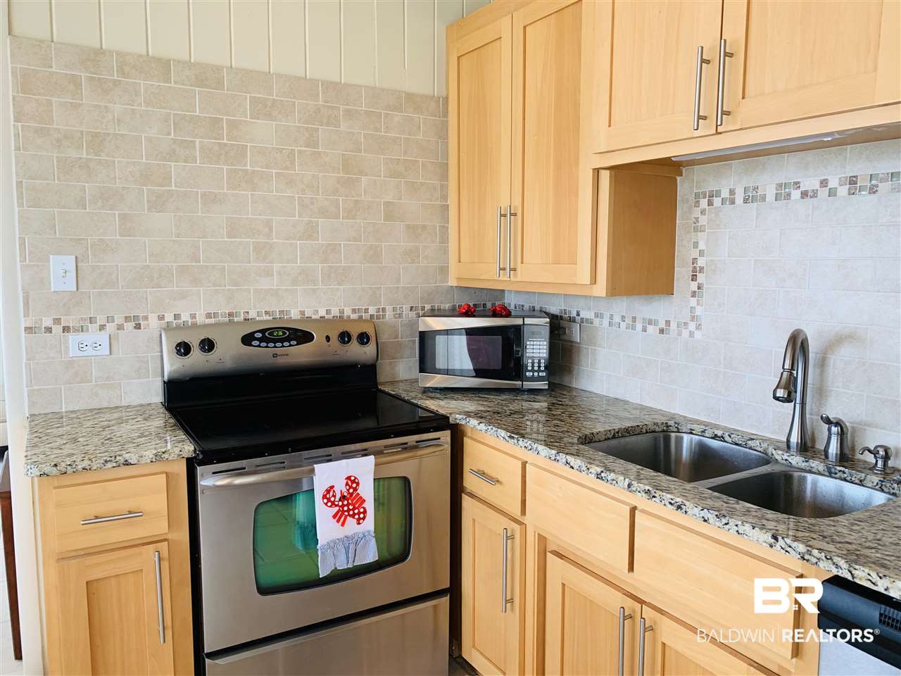 3792 Jubilee Point Road Orange Beach, AL 36561 - Photo 11 of 49 Kitchen