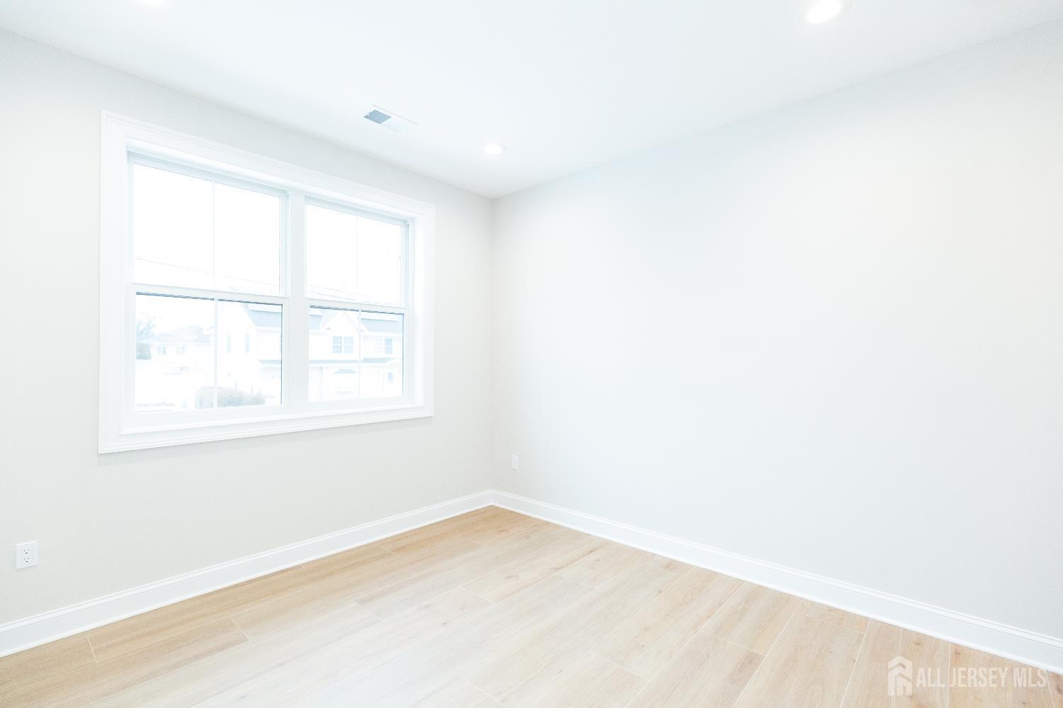 7 Altamont Road Edison, NJ 08817 - Photo 26 of 61