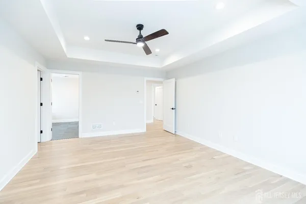 $1,100,000 | 7 Altamont Road, Edison, NJ 08817