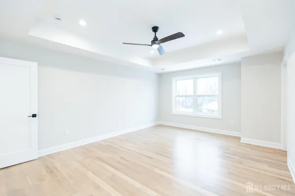 $1,100,000 | 7 Altamont Road, Edison, NJ 08817