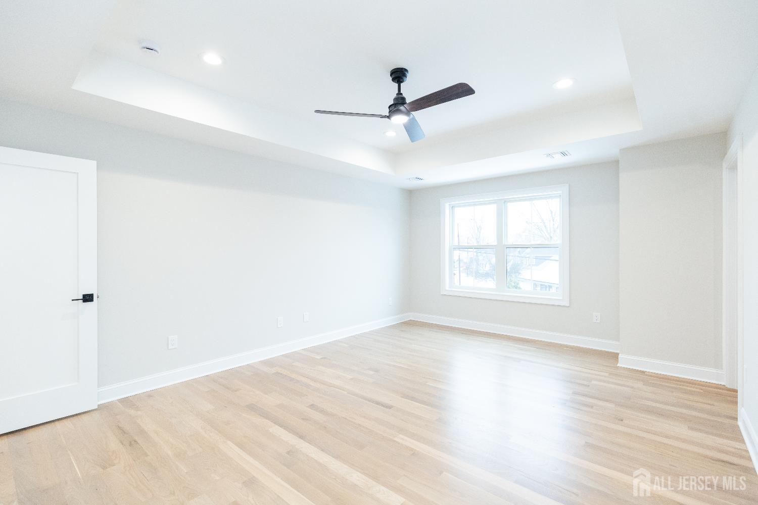 7 Altamont Road Edison, NJ 08817 - Photo 34 of 61