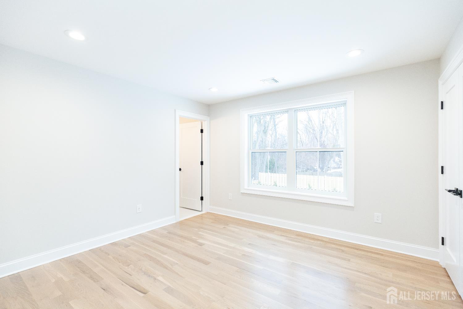 7 Altamont Road Edison, NJ 08817 - Photo 41 of 61