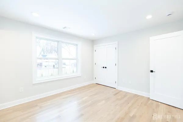 $1,100,000 | 7 Altamont Road, Edison, NJ 08817