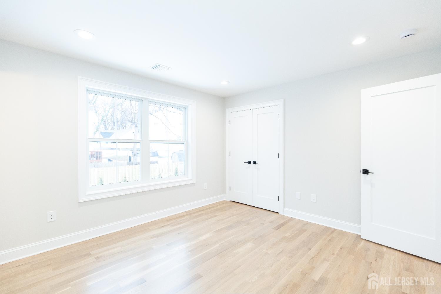 7 Altamont Road Edison, NJ 08817 - Photo 44 of 61