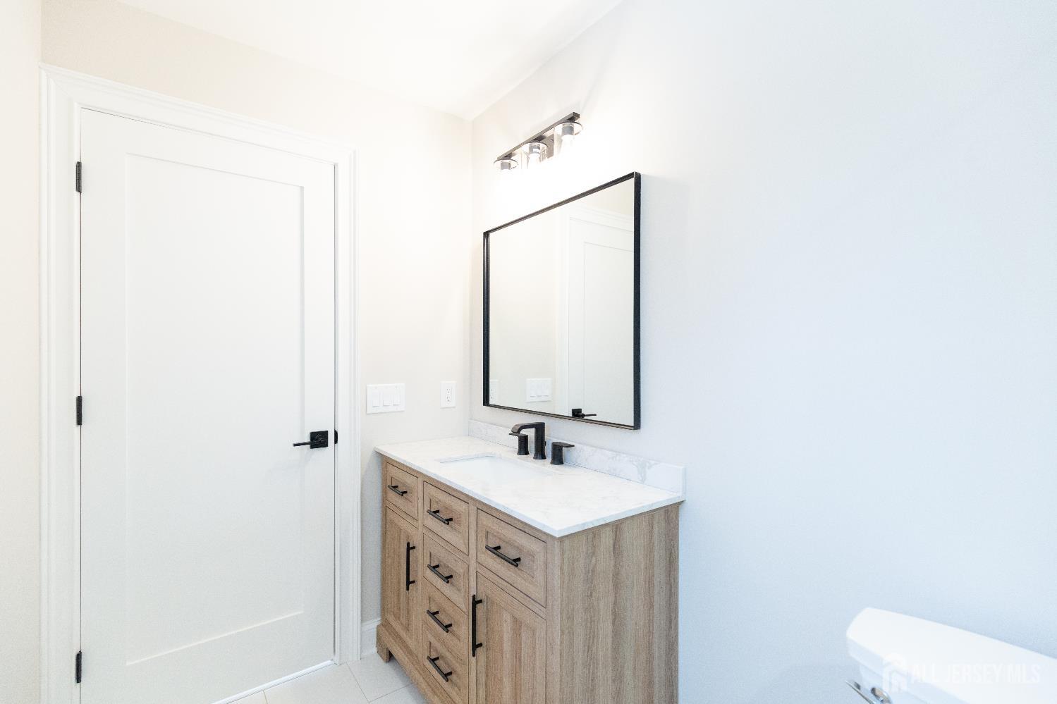 7 Altamont Road Edison, NJ 08817 - Photo 46 of 61