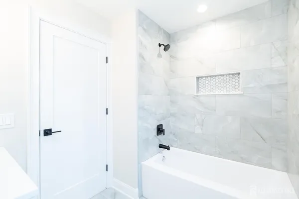 $1,100,000 | 7 Altamont Road, Edison, NJ 08817