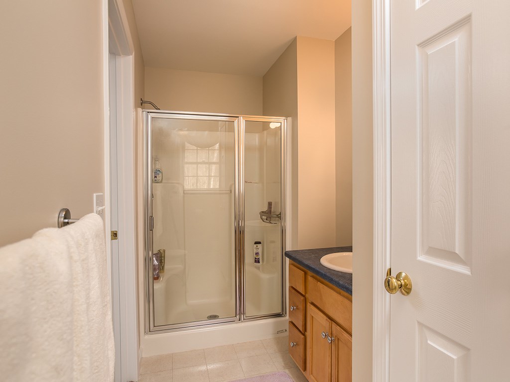 31 Josiah Bartlett Road, Unit 31 Amherst, NH 03031 - Photo 14 of 27