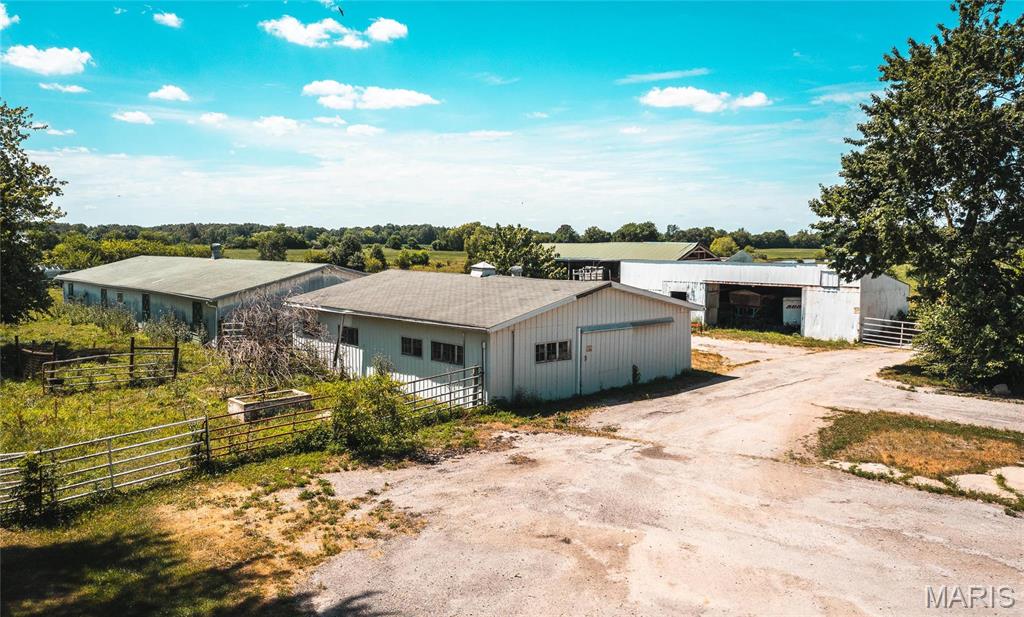 0 West City Limits Road Brighton, IL 62012 - Photo 2 of 29