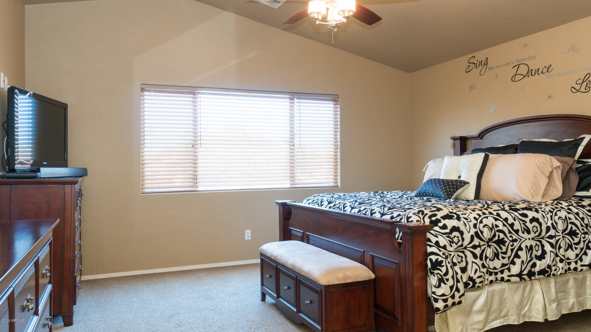 3268 East Attleboro Road Gilbert, AZ 85295 - Photo 25 of 47 3268 E Attleboro Rd-26