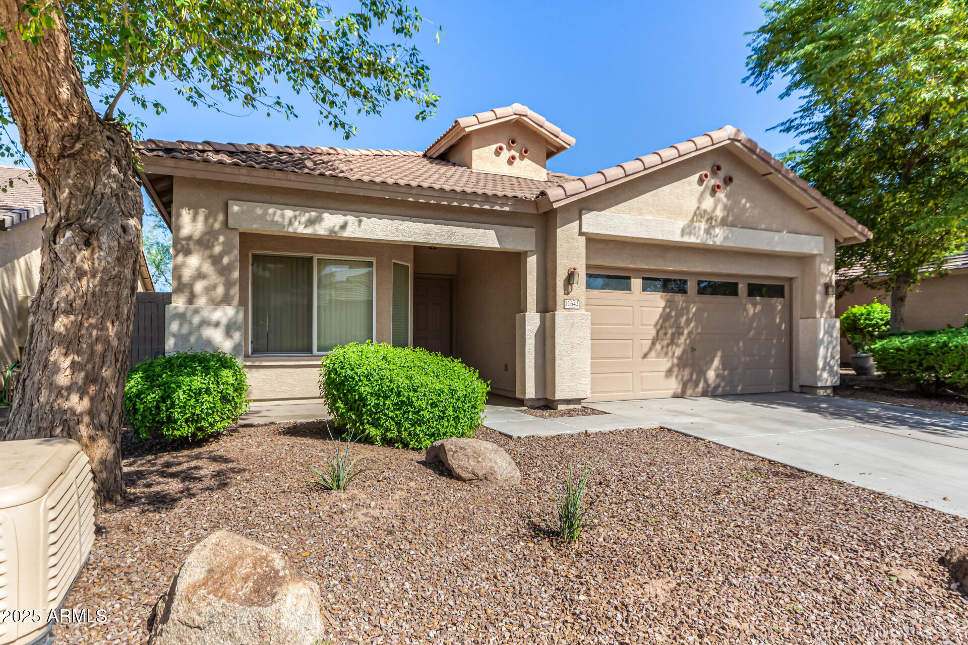 11642 West Monroe Street Avondale, AZ 85323 - Photo 5 of 32 05-Monroe