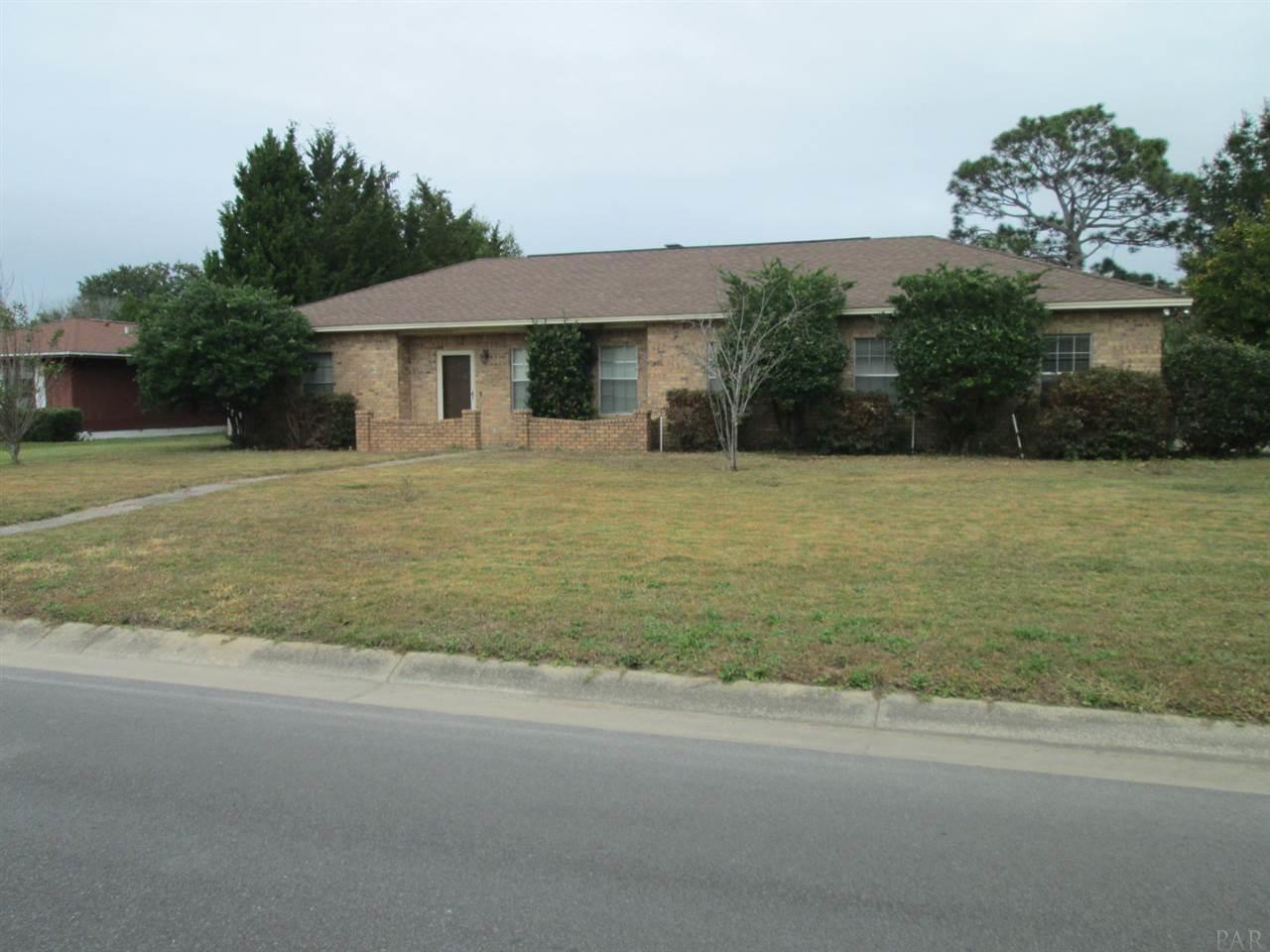 4230 April Road Pensacola, FL 32504 - Photo 2 of 14