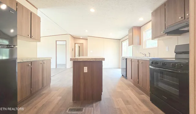 $200,000 | 138 Sylvia Way, Washburn, TN 37888