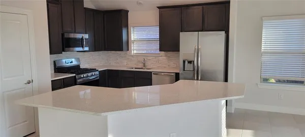 $2,150 | 2509 Galisto Lane, Aubrey, TX 76227