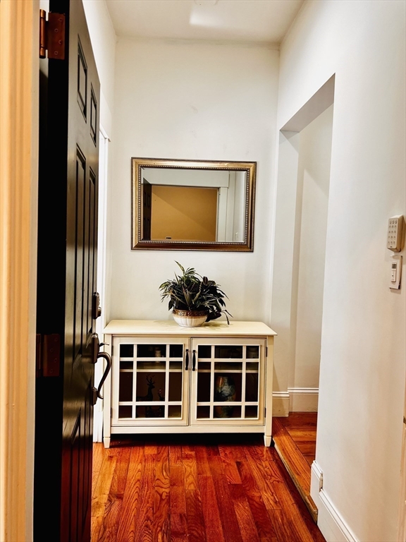 41 Gleason Street Boston, MA 02121 - Photo 3 of 40