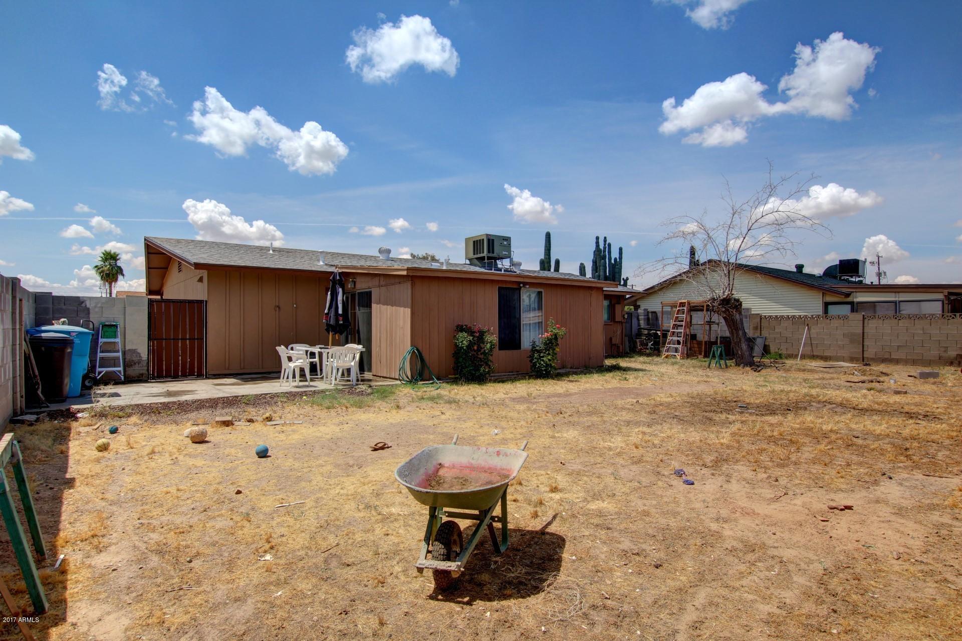 2302 West Wethersfield Road Phoenix, AZ 85029 - Photo 4 of 19 0004-wethersfield (4)
