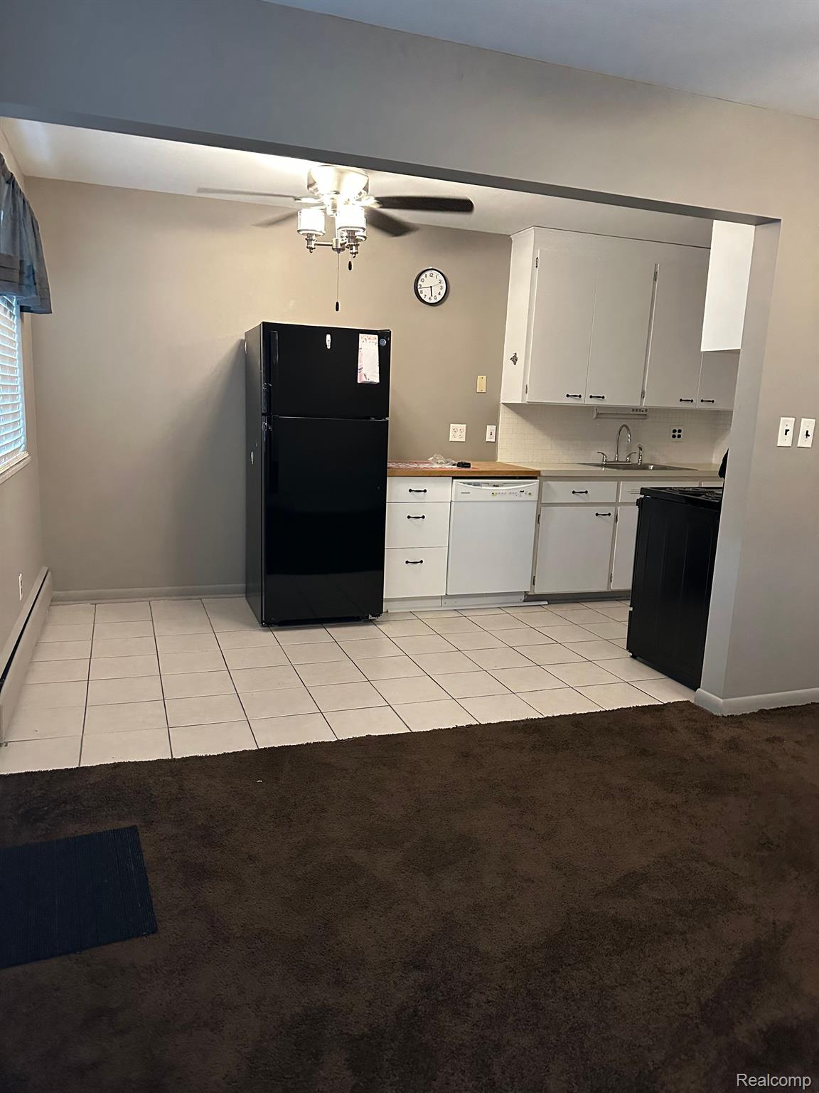 23016 Kelly Road, Unit 8 Eastpointe, MI 48021 - Photo 5 of 13 Gallery Image 5